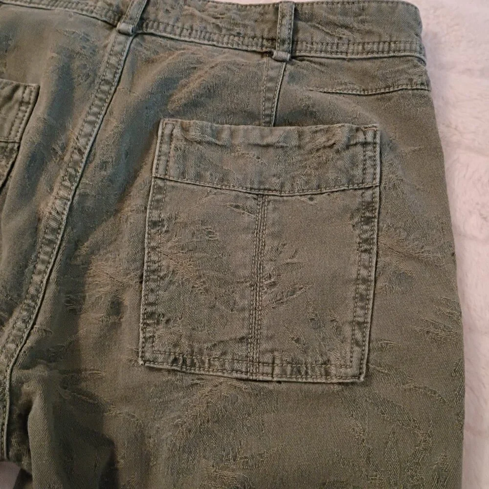 ANTHROPOLOGIE The Wanderer Embossed Pants - Picture 10 of 11